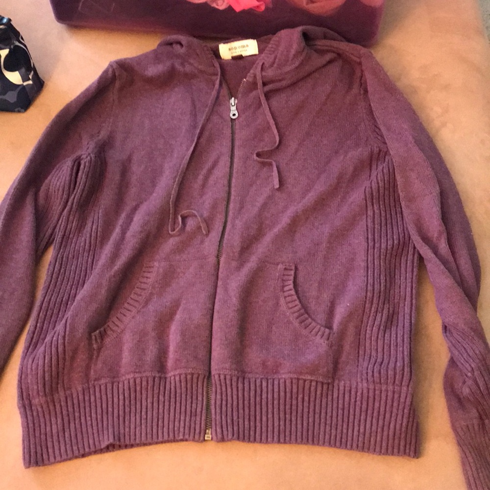Purple. Long sleeved jacket with a hood. Size L.